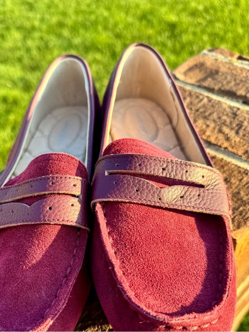 Lands' End Women's Burgundy Suede Slip-On Penny Loafers Flats Mocs Size 7.5 Wide - Picture 11 of 11